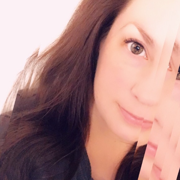 Meet your Posher, Cristina - Picture 4 of 8